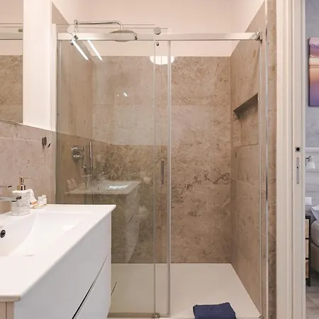 Apartment 2 Bedroom Giacinti Comfort Free Wifi Trieste